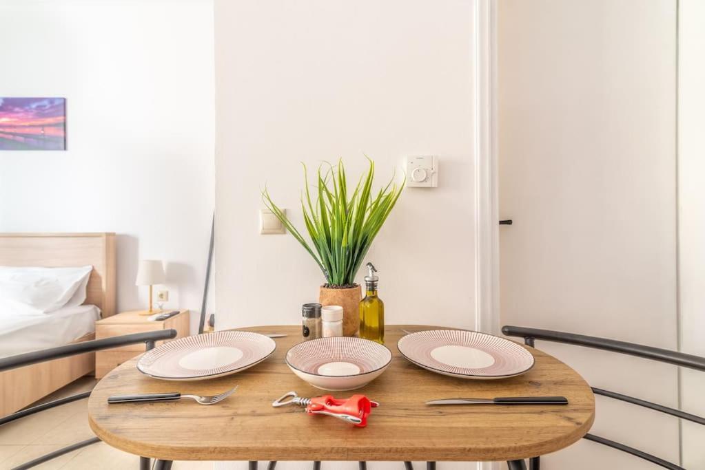 Urban Apt Next University 11 伊拉克利翁 外观 照片